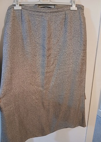 Düğmeli Yılan Desenli Bej Kadın Takım Elbise - Görsel 4