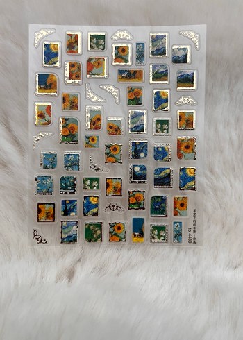 Çok Renkli Çiçek Desenli Tırnak Süslemeleri - Görsel 2