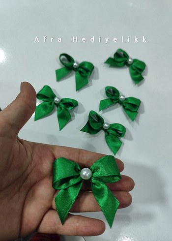 Yeşil İnci Detaylı Fiyonk Kurdele - Görsel 4