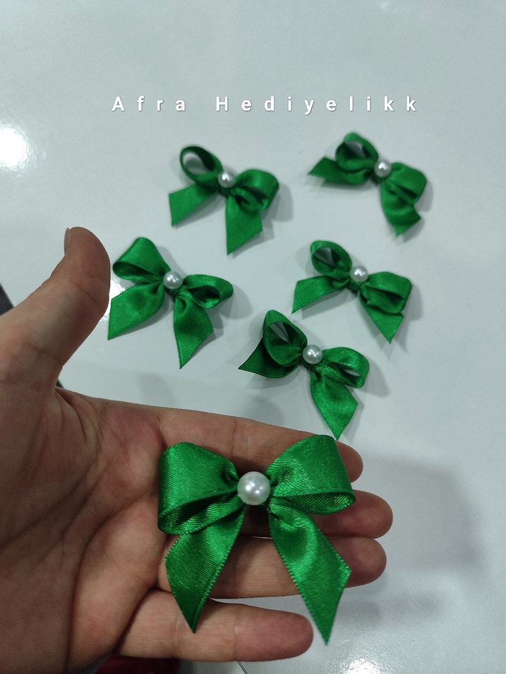 Yeşil İnci Detaylı Fiyonk Kurdele - Görsel 5