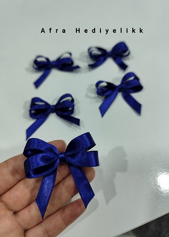 Saks Mavisi Saten Kurdele Fiyonklar - Görsel 3