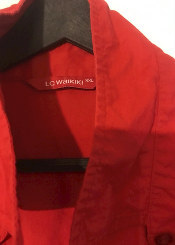 Kırmızı Düğmeli Kadın Keten Gömlek - Görsel 2