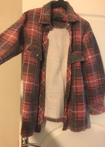 Düğmeli Uzun Kollu Kadın Gömlek - Görsel 4