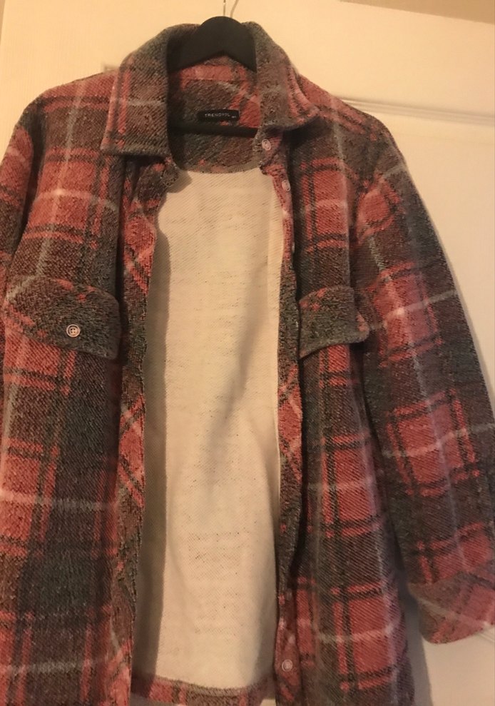 Düğmeli Uzun Kollu Kadın Gömlek - Görsel 2