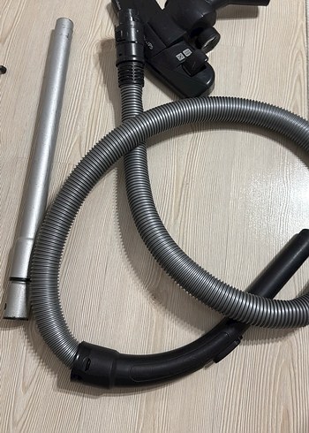  Beden Philips PowerPro Compact Mor Elektrikli Süpürge