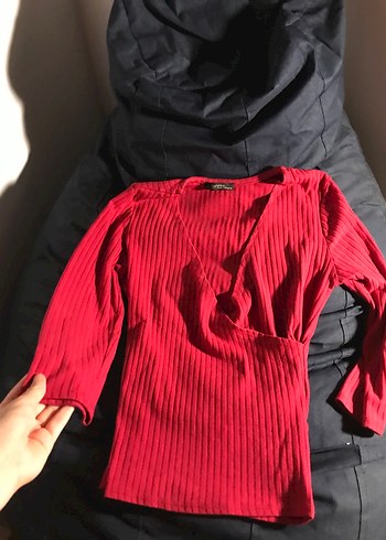 38 Beden kırmızı Renk Kırmızı Pilili V Yaka Uzun Kollu Kadın Bluz