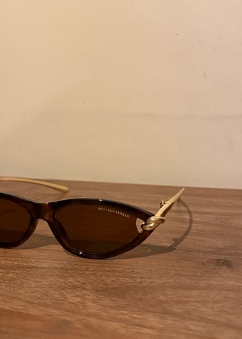 Sorunsuz bottega gözlük - Görsel 2