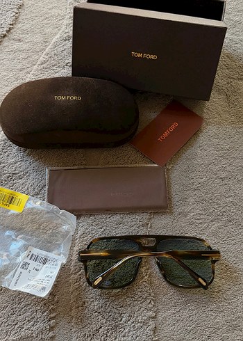 Tom Ford Kadın Kahverengi Şeffaf Gözlük - Görsel 3