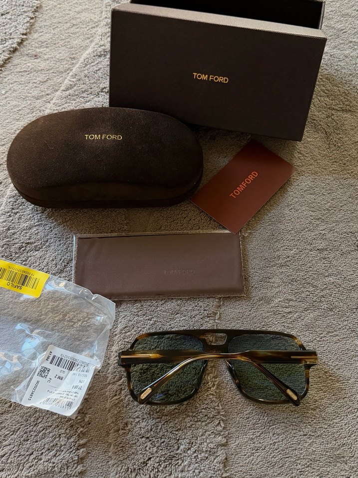 Tom Ford Kadın Kahverengi Şeffaf Gözlük - Görsel 3