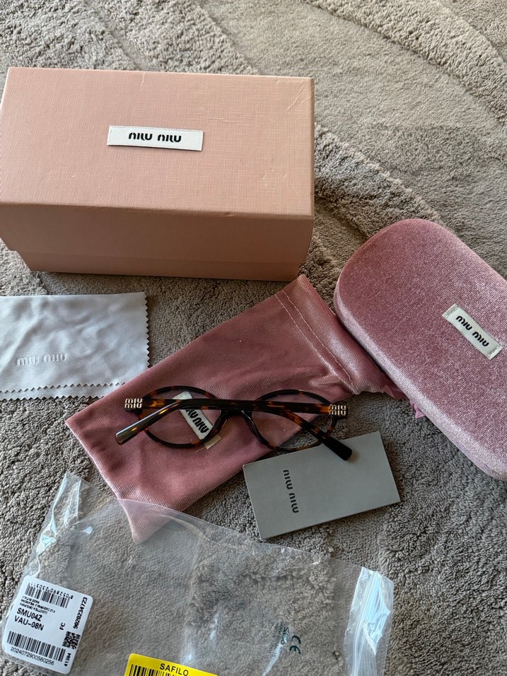 Miu miu full set premium gözlük cercevesi - Görsel 2
