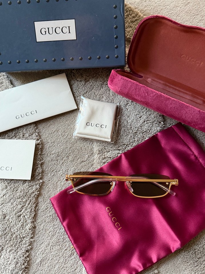 Gucci Parlak Altın Kadın Güneş Gözlüğü - Görsel 3