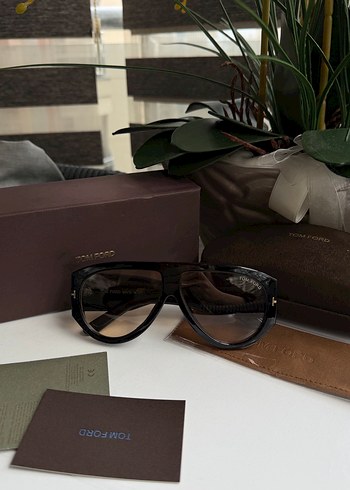 Tom ford unisex gözlük - Görsel 5