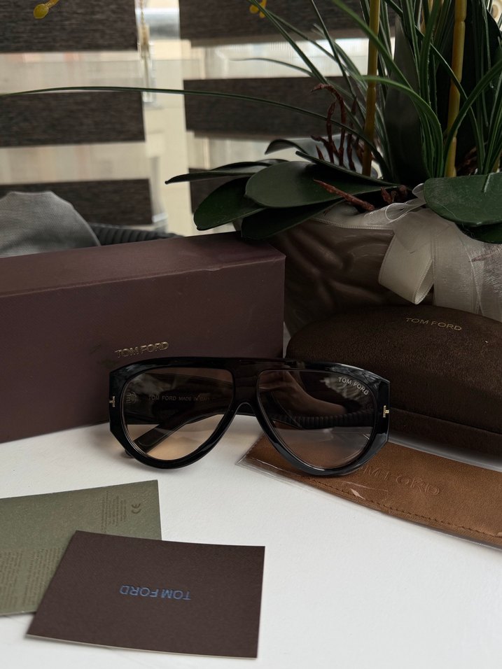 Tom ford unisex gözlük - Görsel 5