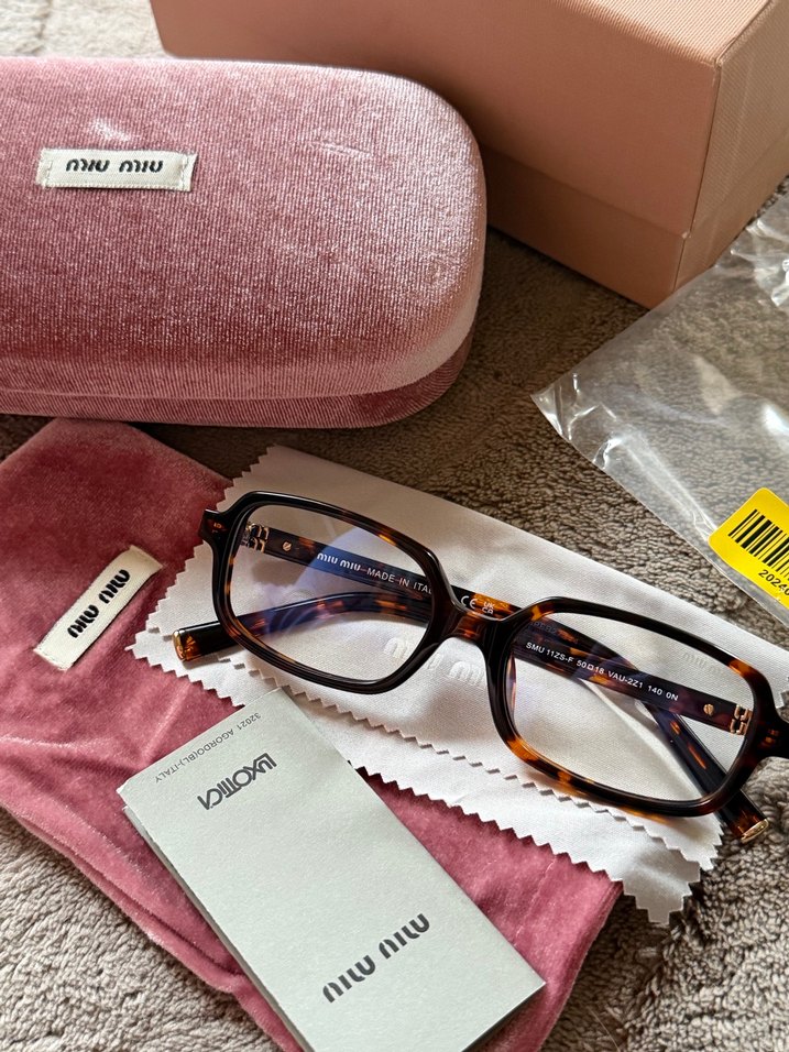 Miu miu şeffaf optik gözlük - Görsel 2