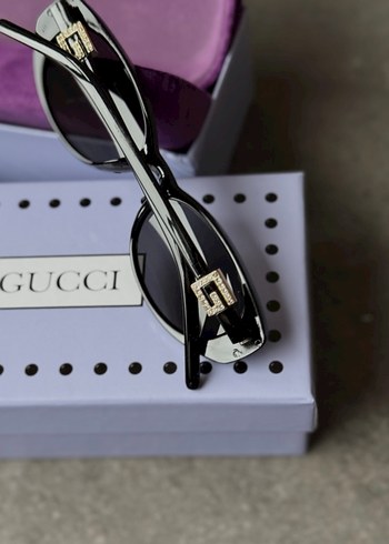 Gucci Mor Tokalı Gotik Kadın Gözlüğü - Görsel 3