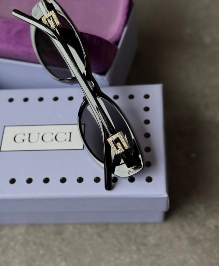 Gucci Mor Tokalı Gotik Kadın Gözlüğü - Görsel 3