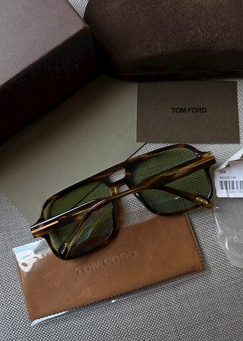 Bej Şeffaf Kadın Güneş Gözlüğü - Görsel 5