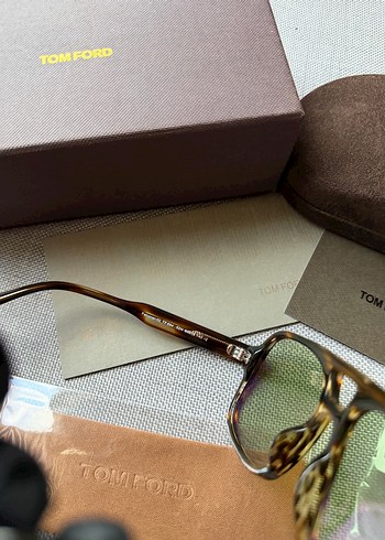 Bej Şeffaf Kadın Güneş Gözlüğü - Görsel 3