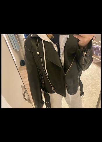 m Beden Kadın Deri Mini Biker Ceket Stradivarius