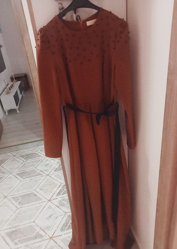 38 Beden kahverengi Renk Kahverengi Uzun Drapeli Kadın Elbise