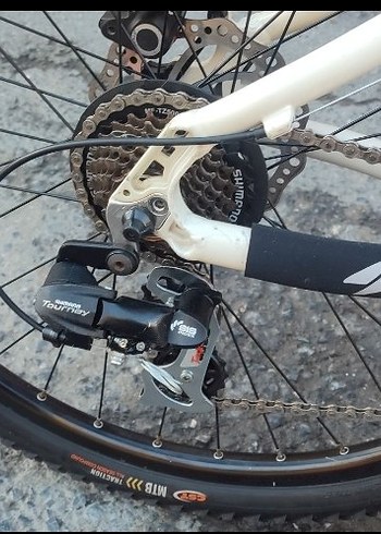 Beyaz Renkli iki Tekerlekli Bisiklet - Görsel 7