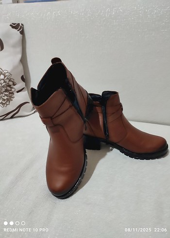 Kahverengi Tokalı Kadın Deri Bot - Görsel 8