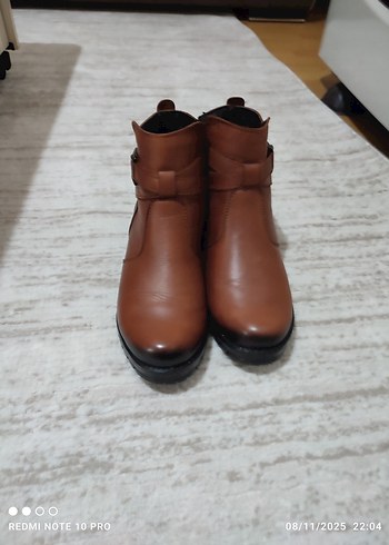 Kahverengi Tokalı Kadın Deri Bot - Görsel 2