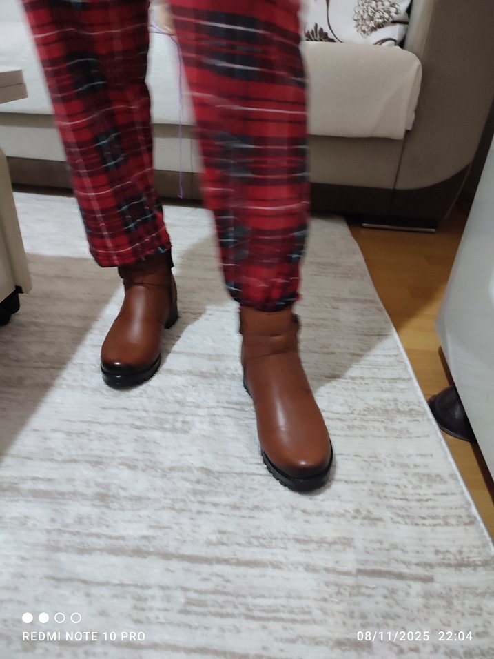 Kahverengi Tokalı Kadın Deri Bot - Görsel 3