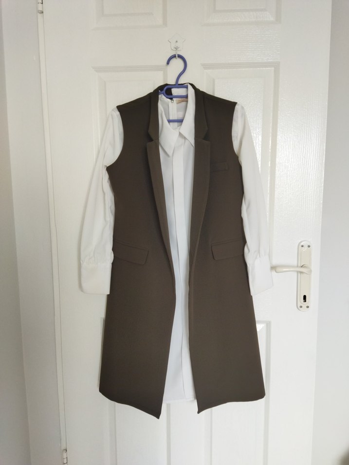 Hâki renk pantolon yelek gömlek takım - Görsel 3