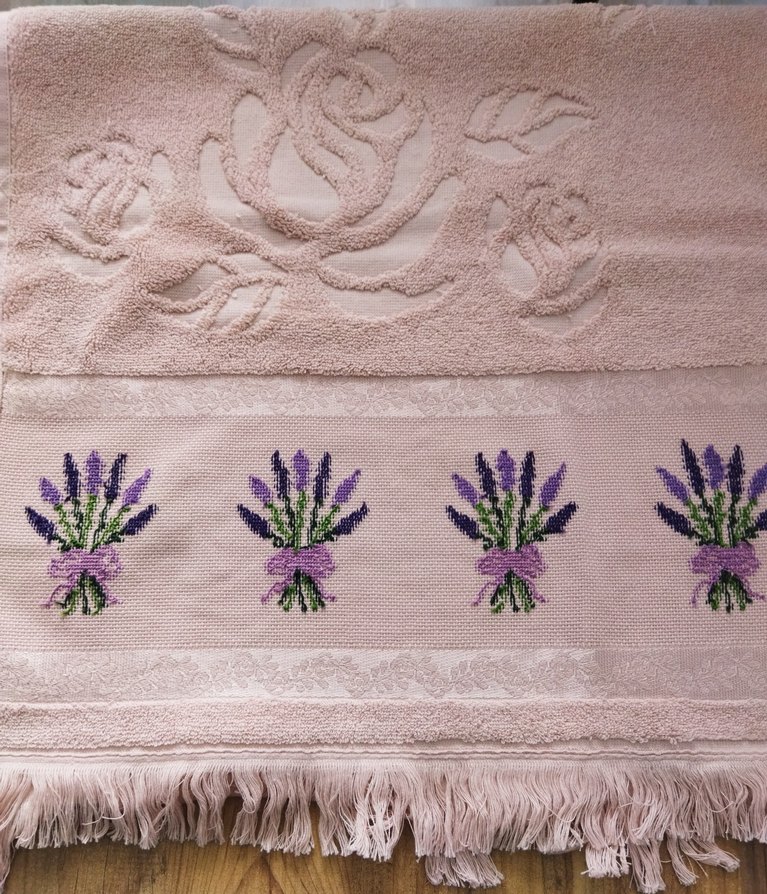 Gül kurusu etamin işlemeli havlu - Görsel 2