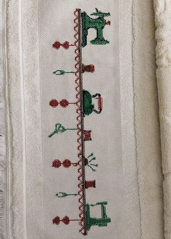 Fiesta marka Etamin işlemeli Krem rengi havlu - Görsel 3