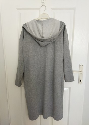 Gri Uzun Kapişonlu Hırka - Görsel 7