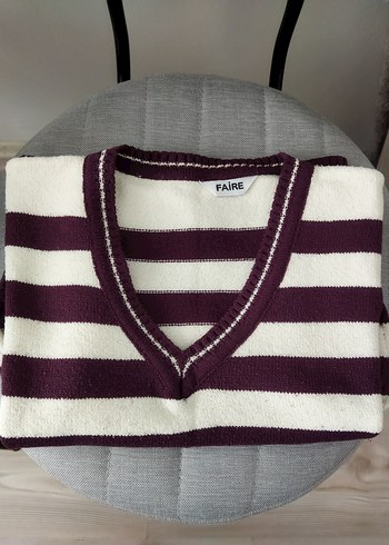 V Yaka Mor Çizgili Kız Çocuk Süveter - Görsel 5