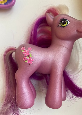 Beden My little pony Cherry Blossom G3 serisi 2007 yılından