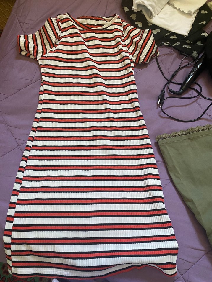 Çizgili Midi Kısa Kollu Elbise - Görsel 2