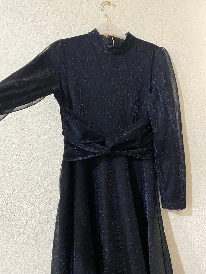 Tesettür abiye elbise - Görsel 4