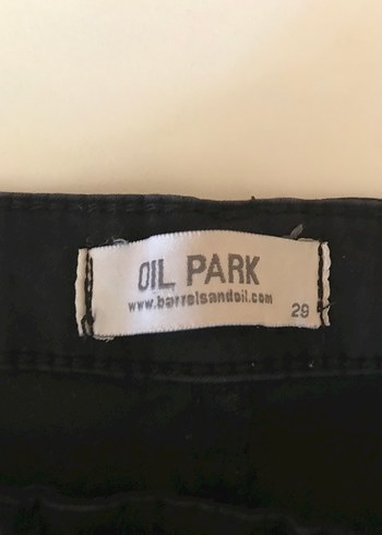 29 Beden Kadın Siyah Dar Kesim Denim Pantolon Jean