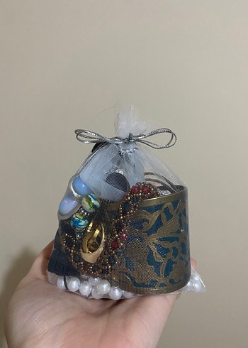 Sürpriz takı kesesi