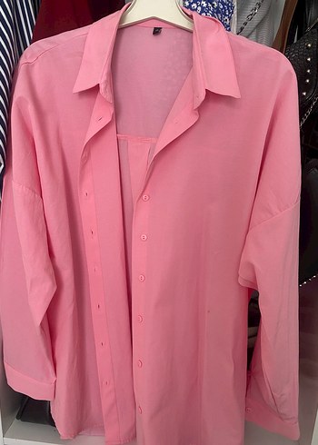 Pembe Düğmeli Uzun Kollu Kadın Gömlek