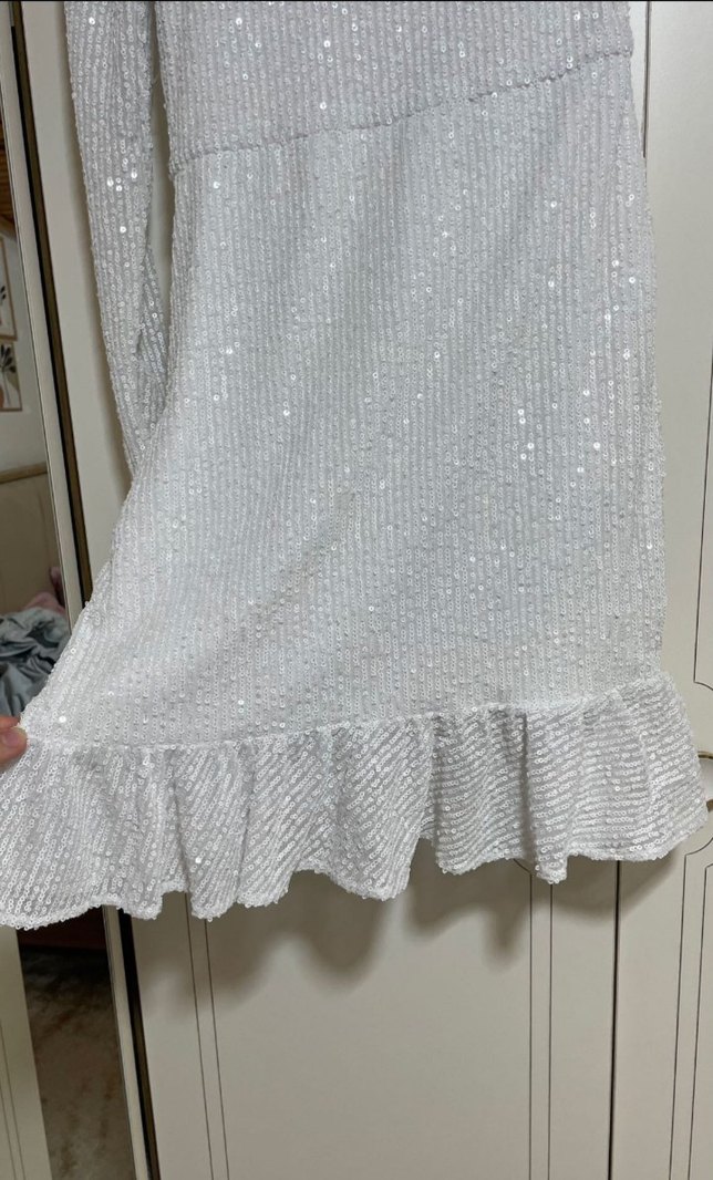 Beyaz Pullu Detaylı Mini Elbise - Görsel 5