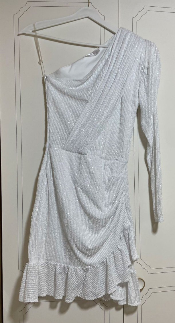 Beyaz Pullu Detaylı Mini Elbise - Görsel 3