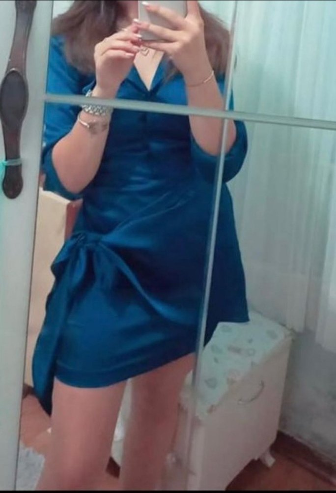 Düğmeli Mavi Saten Elbise - Görsel 3