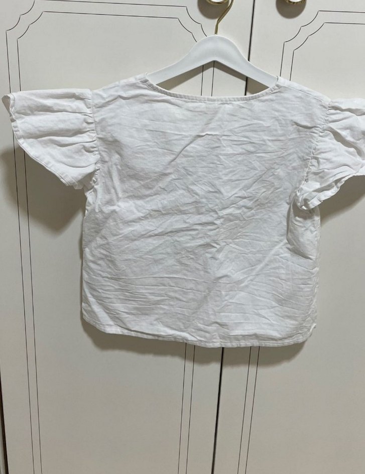 Kız Çocuk Beyaz Keten V Yaka Bluz - Görsel 4