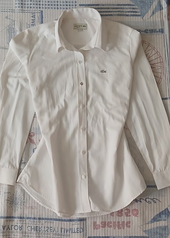 l Beden Lacoste Beyaz Düğmeli Kadın Gömlek