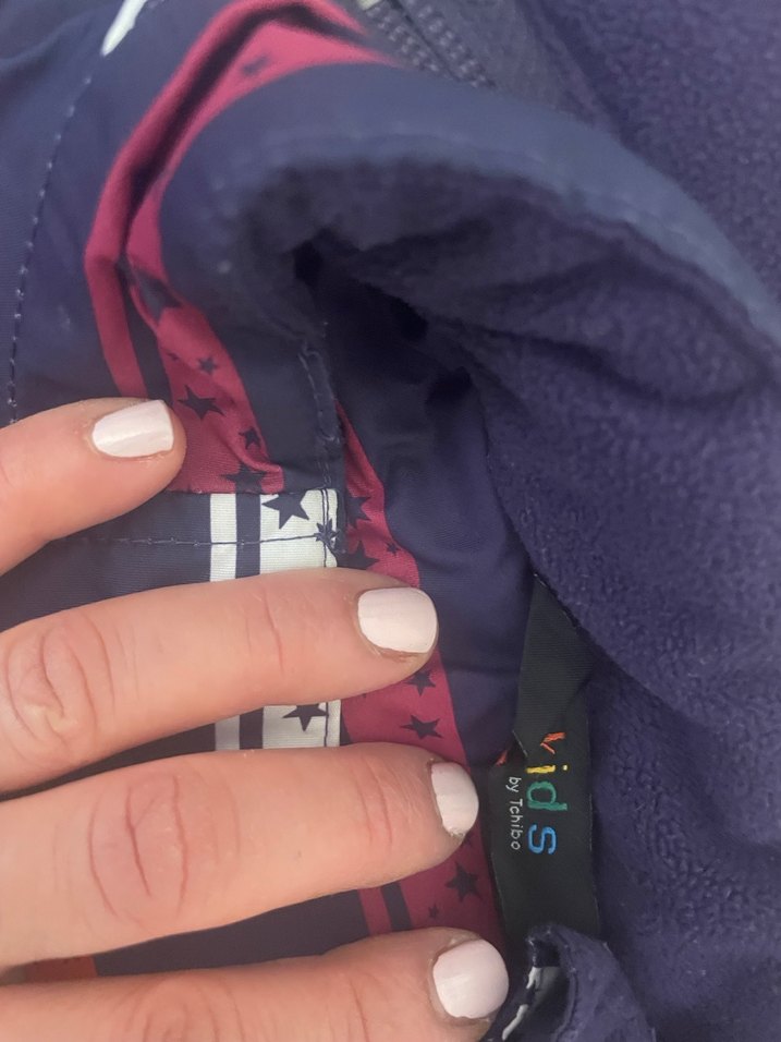 Erkek Çocuk Çok Renkli Desenli Kapüşonlu Kaban - Görsel 2