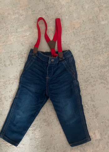 Kırmızı Askılı Erkek Çocuk Kot Pantolon