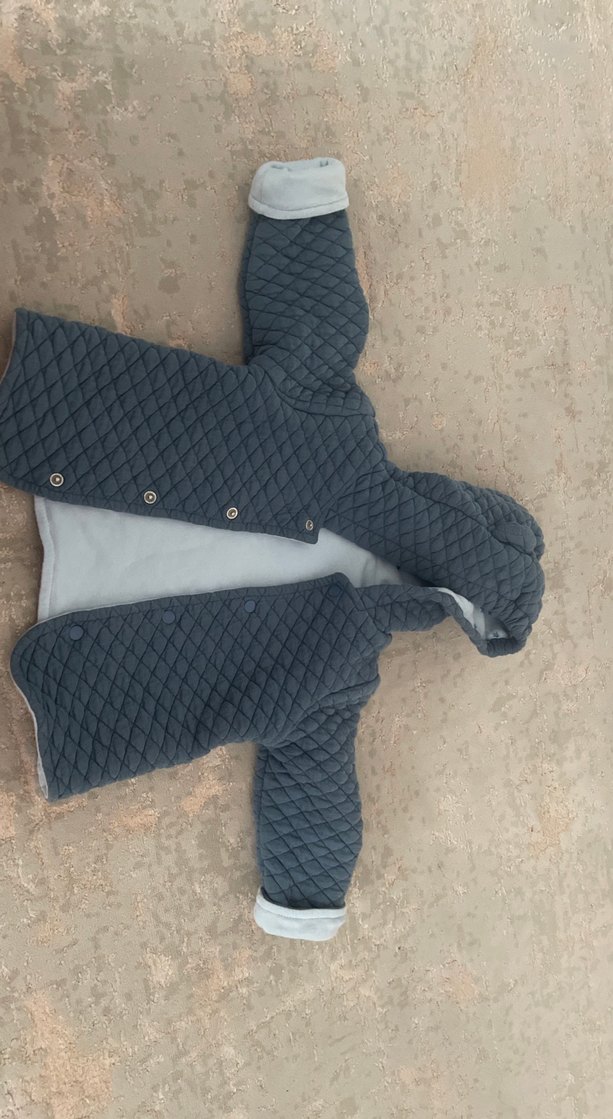 Kapüşonlu Düğmeli Erkek Çocuk Gri Mont - Görsel 4