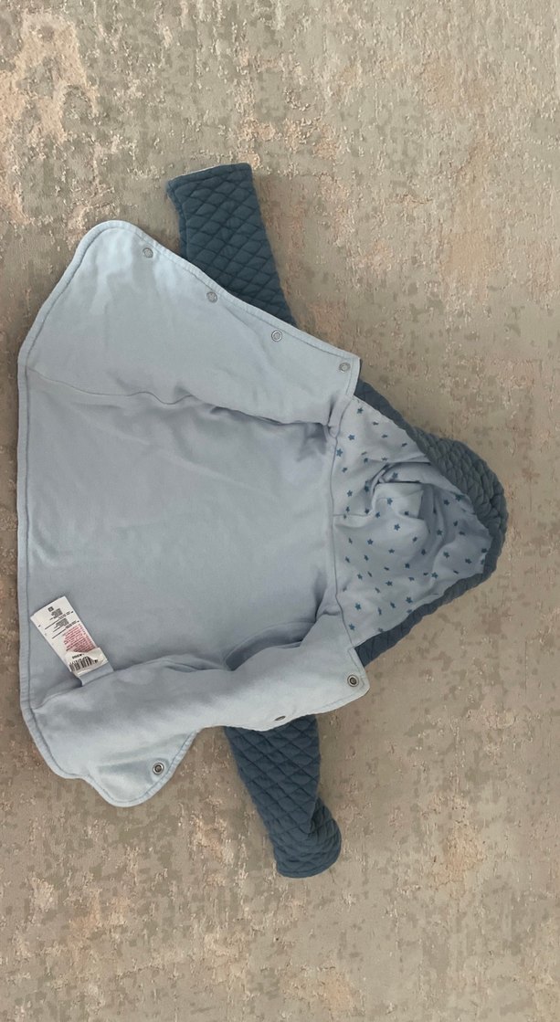 Kapüşonlu Düğmeli Erkek Çocuk Gri Mont - Görsel 2