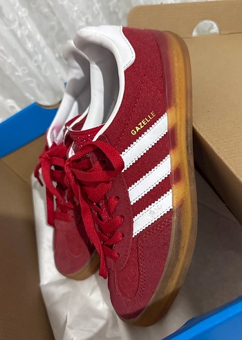 37 Beden Kırmızı Adidas Gazelle Kadın Spor Ayakkabı