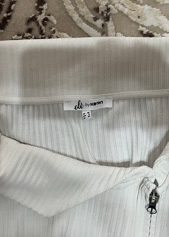 koton madonna yaka bluz - Görsel 3